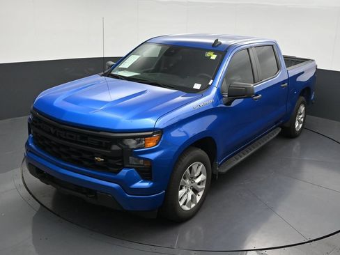 Used 2024 Chevrolet Silverado 1500 Custom RWD image 15