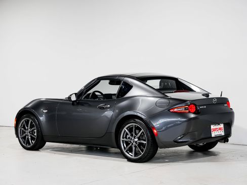 Used 2018 MAZDA MX-5 Miata RF Grand Touring image 8
