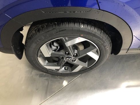 New 2026 Hyundai Venue SEL image 9