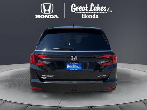 Certified 2024 Honda Odyssey Sport image 5