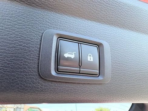 Used 2024 Mitsubishi Outlander SE FWD image 29