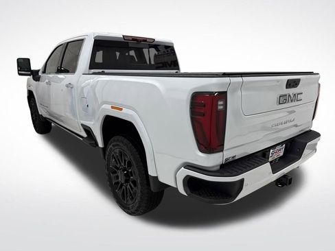 New 2026 GMC Sierra 2500 Denali Ultimate image 6
