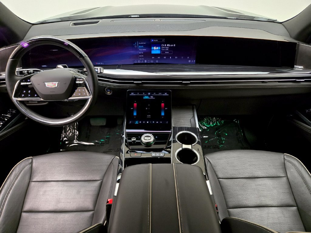 Used 2025 Cadillac Escalade ESV Sport AWD/4WD image 22