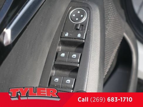 Used 2025 Kia Seltos S AWD/4WD image 20