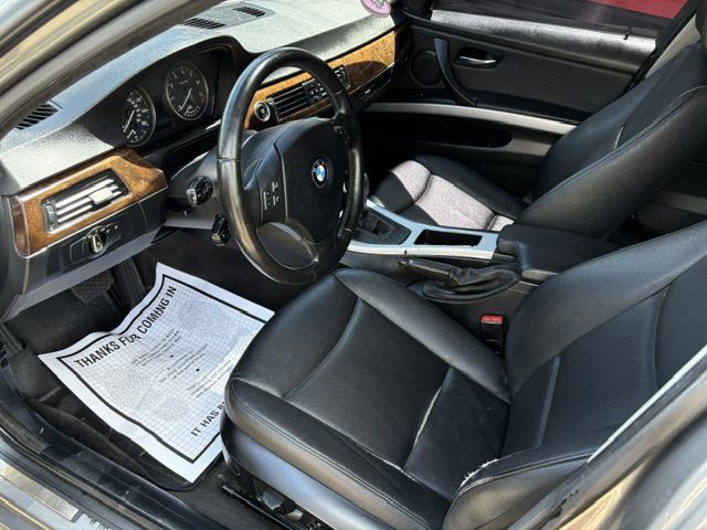 Used 2009 BMW 328i xDrive Sedan AWD/4WD image 11