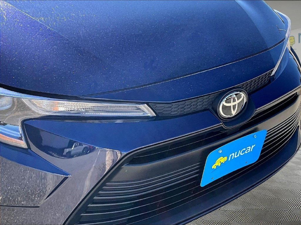 Used 2026 Toyota Corolla LE FWD image 32