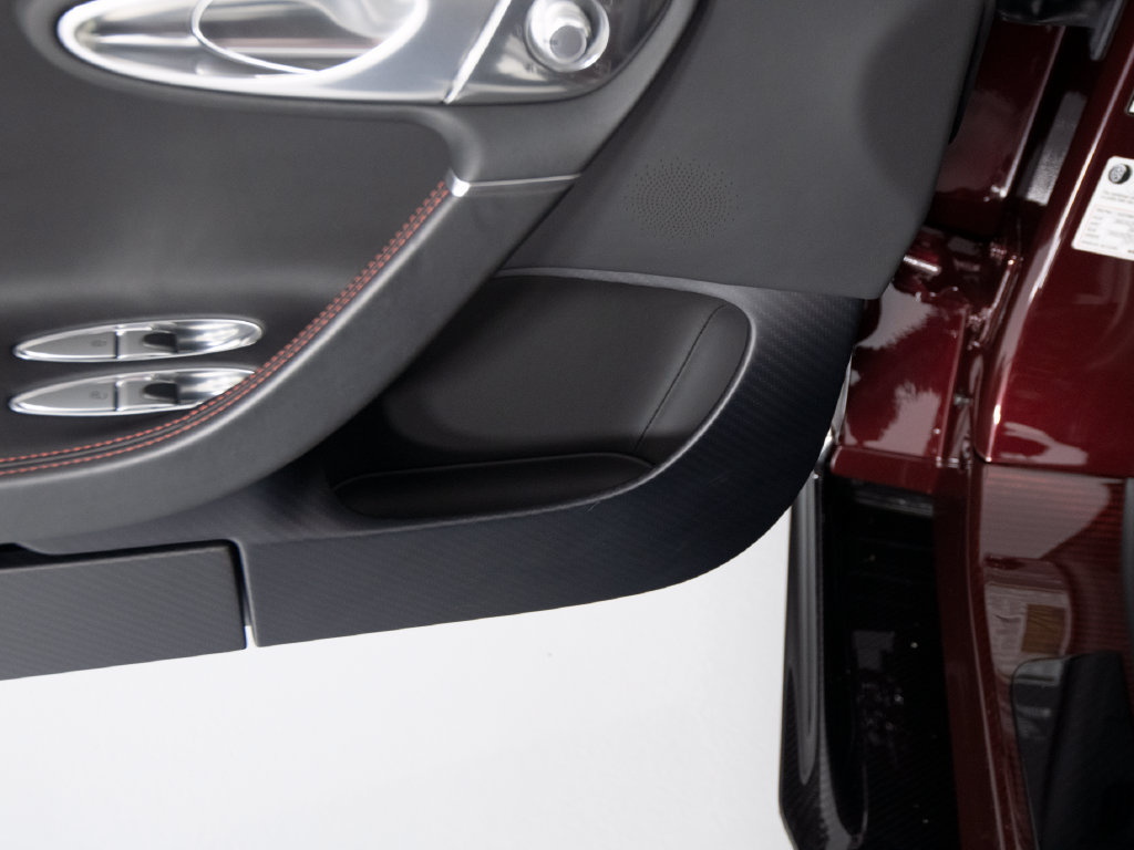 Used 2019 Bugatti Chiron AWD/4WD image 24
