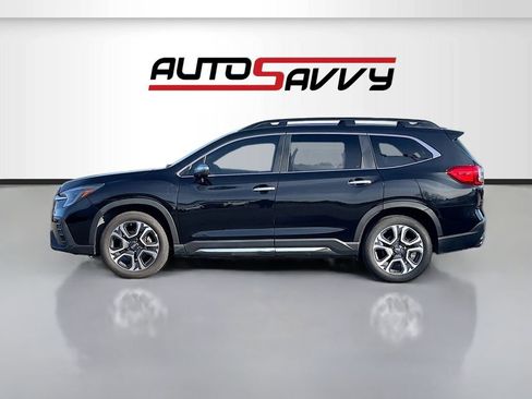 Used 2023 Subaru Ascent Touring AWD/4WD image 4