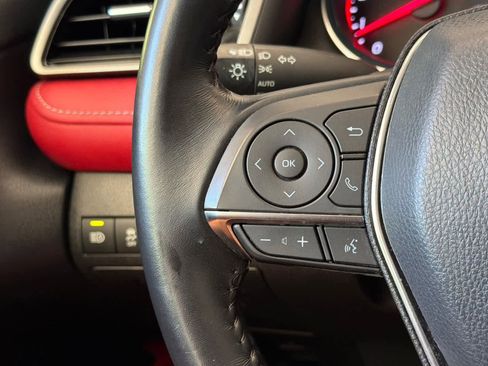 Used 2020 Toyota Camry XSE FWD image 24