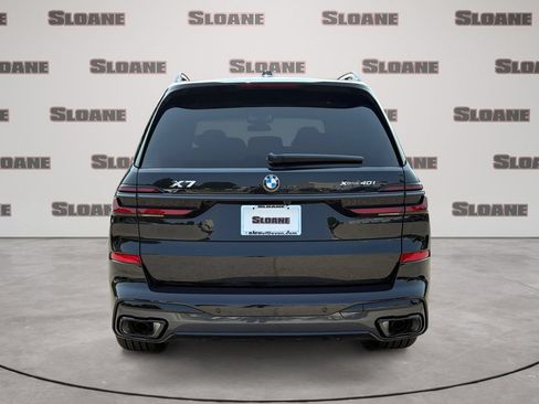 New 2027 BMW X7 xDrive40i w/ M Sport Package AWD/4WD image 4
