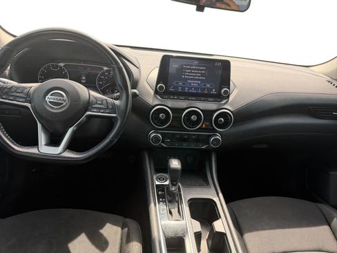 Used 2022 Nissan Sentra SV image 10