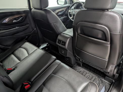 Used 2019 GMC Terrain Denali w/ Advanced Safety Package FWD image 16