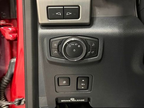 Used 2022 Ford F250 Platinum w/ Tremor Off-Road Package AWD/4WD image 15