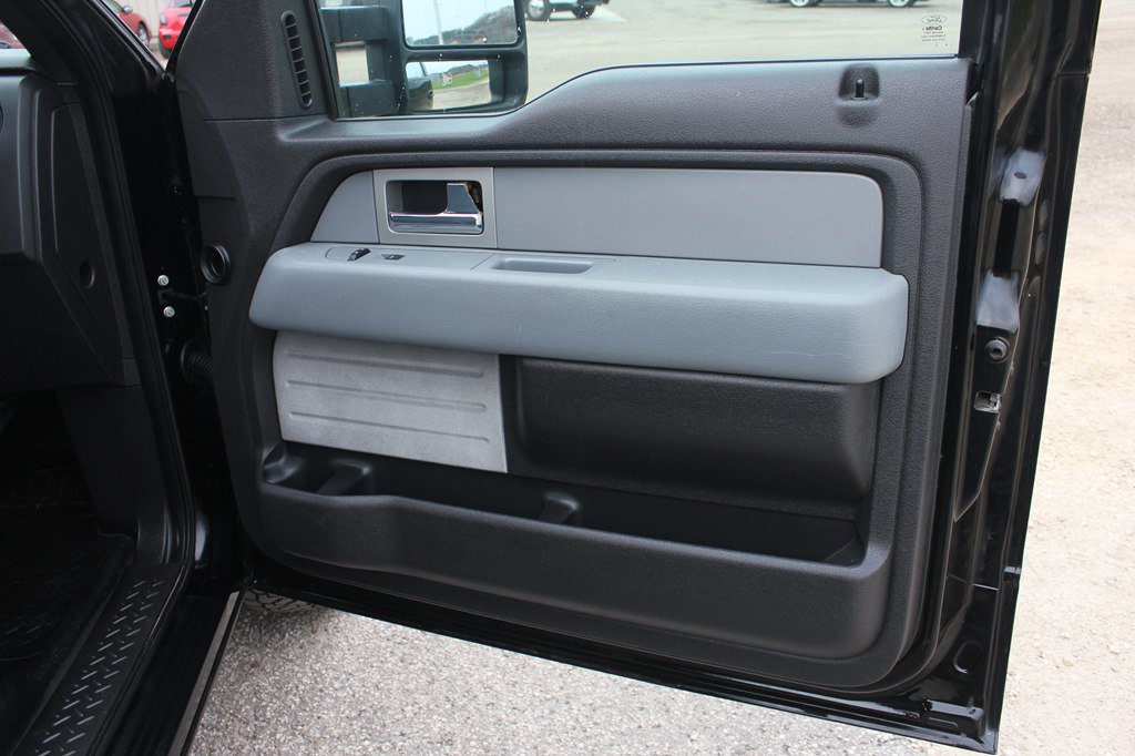 Used 2011 Ford F150 XL w/ HD Payload Pkg AWD/4WD image 29