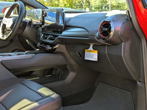 New 2026 Chevrolet Equinox EV RS image 25