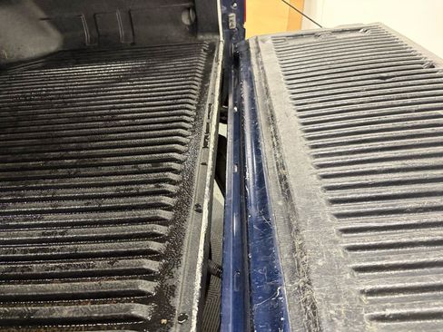 Used 2001 Ford F350 Lariat AWD/4WD image 8