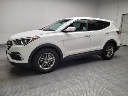 Used 2018 Hyundai Santa Fe Sport FWD image 2