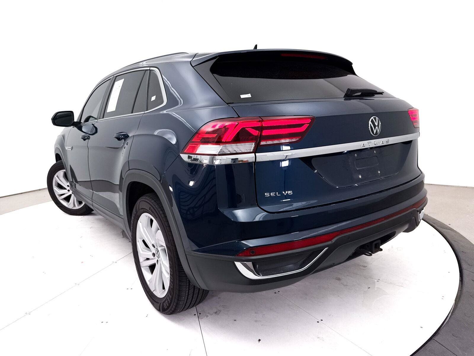 Used 2020 Volkswagen Atlas Cross Sport SEL FWD image 8