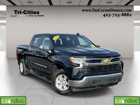 Used 2024 Chevrolet Silverado 1500 LT image 1