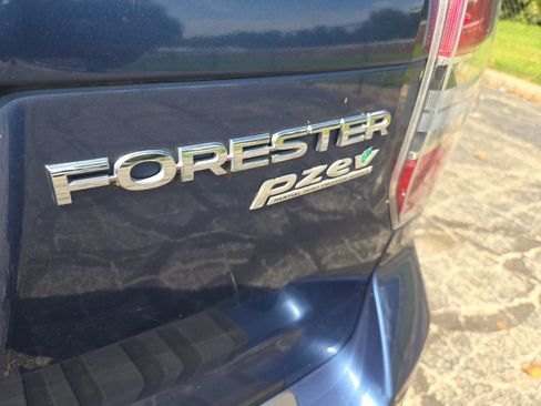 Used 2014 Subaru Forester 2.5i w/ Popular Package #2 AWD/4WD image 10
