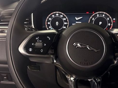 New 2025 Jaguar F-PACE R-Dynamic S AWD/4WD image 42