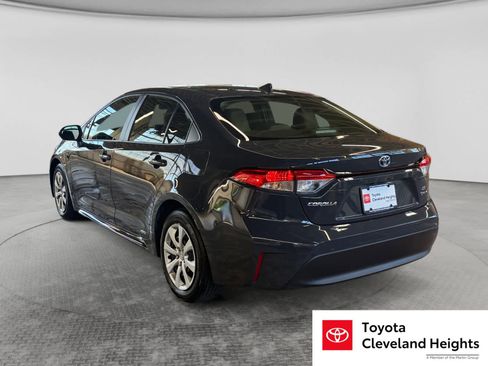 Certified 2025 Toyota Corolla LE AWD/4WD image 7