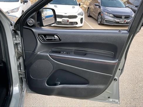 Used 2024 Dodge Durango GT image 23