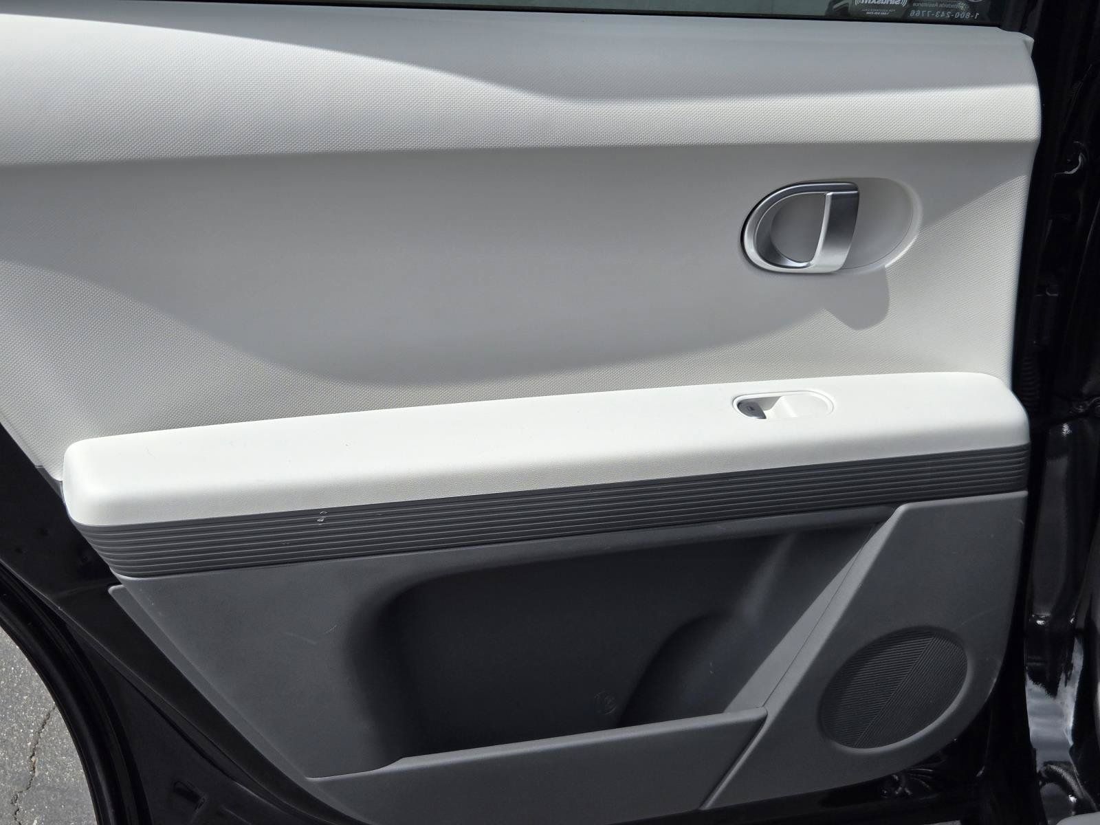 Used 2024 Hyundai Ioniq 5 SEL RWD image 25