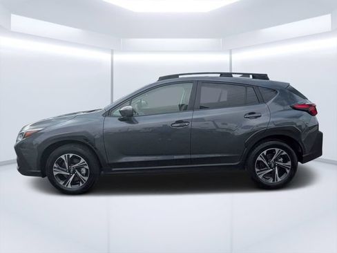 Used 2025 Subaru Crosstrek 2.5i Premium AWD/4WD image 6