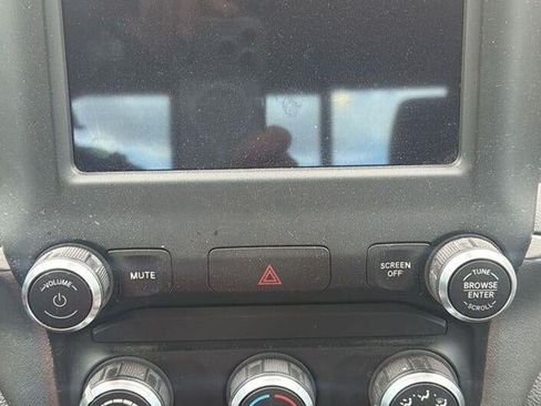 Used 2020 RAM 1500 Lone Star RWD image 11