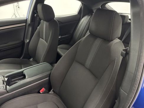 Used 2019 Honda Civic Sport image 14
