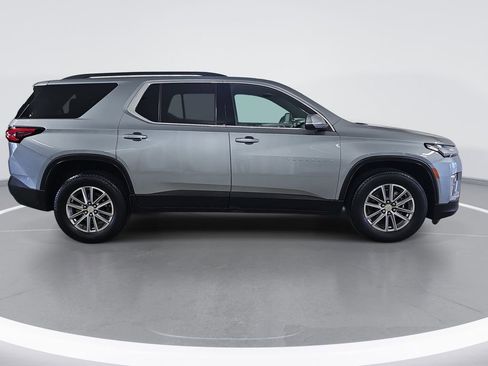 Certified 2023 Chevrolet Traverse LT w/ LPO, Floor Liner Package AWD/4WD image 2