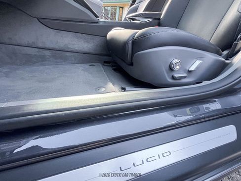 Used 2025 Lucid Air Grand Touring image 20