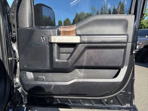 Used 2016 Ford F150 Lariat w/ Equipment Group 501A Mid AWD/4WD image 13