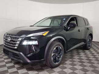 Used 2025 Nissan Rogue SV video 3