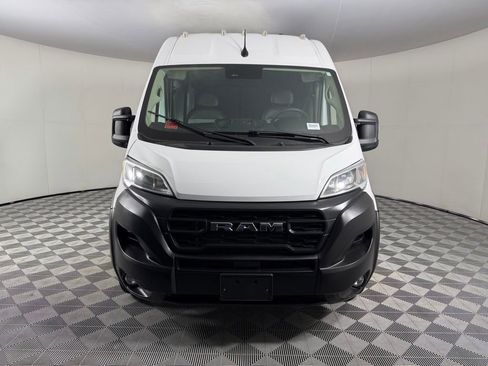 Used 2026 RAM ProMaster 2500 w/ Convenience Group FWD image 5