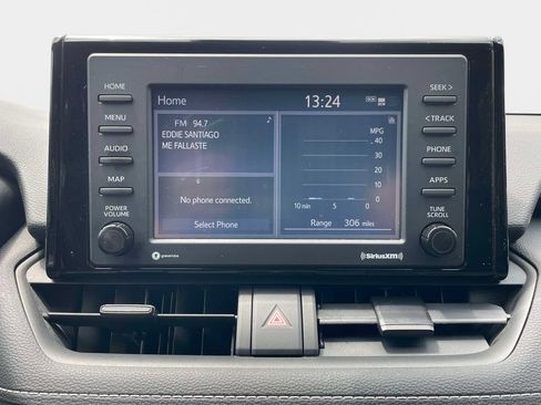 Used 2020 Toyota RAV4 LE FWD image 26