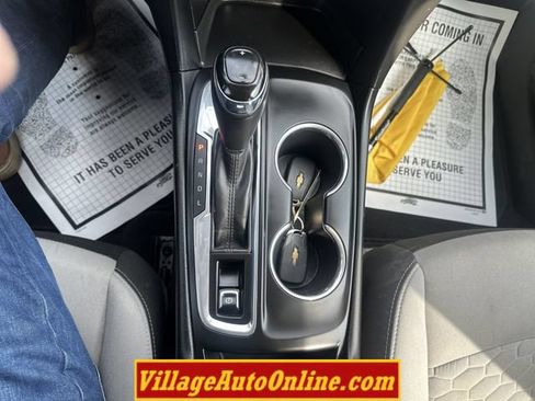 Used 2019 Chevrolet Equinox LT w/ LT True North Edition AWD/4WD image 25