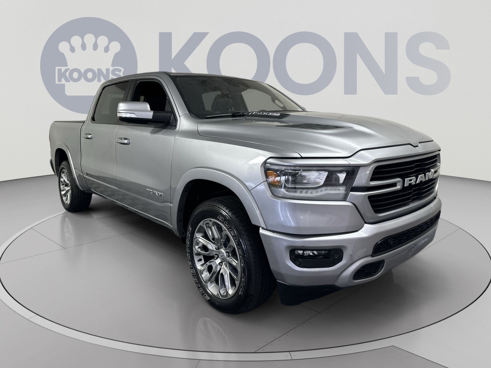 Used 2022 RAM 1500 Laramie w/ Sport Appearance Package AWD/4WD image 10