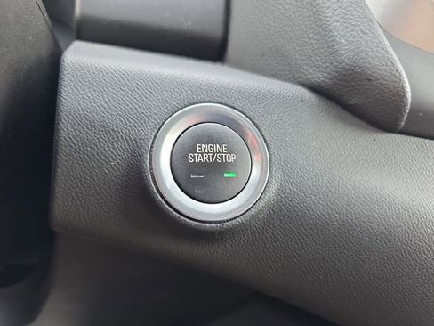 Used 2024 GMC Terrain SLE AWD/4WD image 24