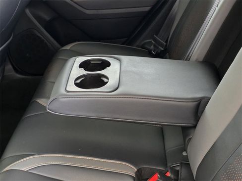 Used 2024 Subaru Crosstrek 2.5i Limited w/ Popular Package #4A image 12