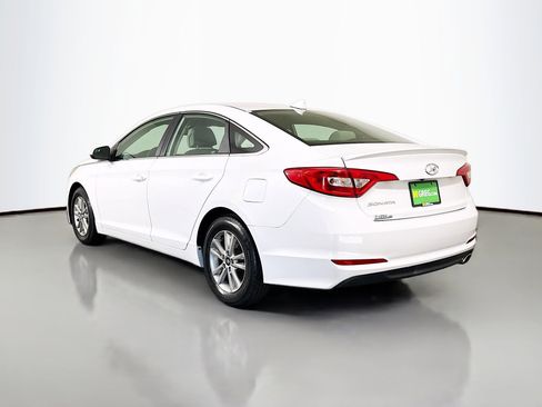 Used 2016 Hyundai Sonata SE image 7