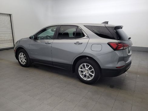 Used 2023 Chevrolet Equinox LT w/ Driver Convenience Package image 3