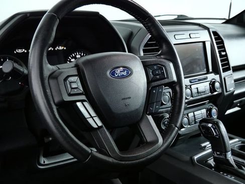 Used 2018 Ford F150 XLT w/ Equipment Group 302A Luxury AWD/4WD image 21