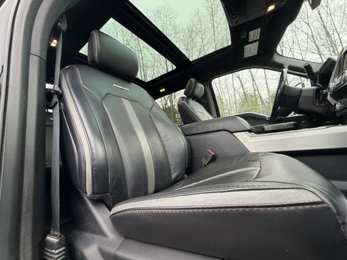 Used 2019 Ford F350 Platinum w/ Snow Plow Prep Package image 36