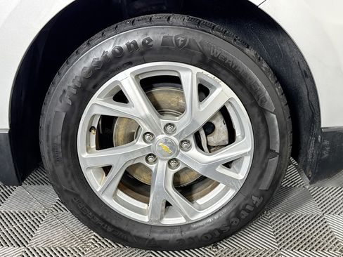 Used 2019 Chevrolet Equinox LT image 31