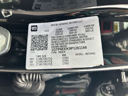 Used 2023 GMC Canyon AT4X w/ Edition 1 image 34