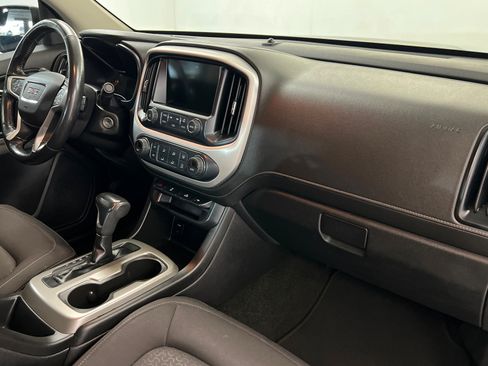 Used 2017 GMC Canyon SLE w/ Nightfall Edition RWD image 24