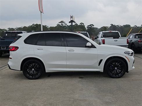 Used 2023 BMW X5 M50i w/ Parking Assistance Package image 5