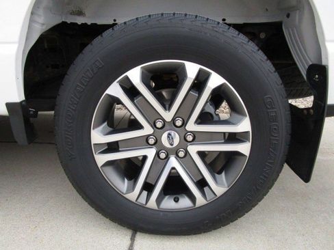 Used 2021 Ford F150 XL w/ STX Appearance Package image 9